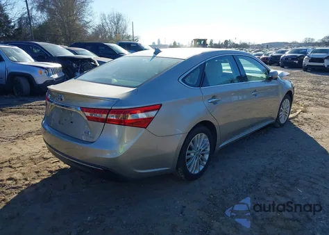 2015 Toyota Avalon Hybrid Limited из США, поврежденный, VIN 4T1BD1EB9FU047361